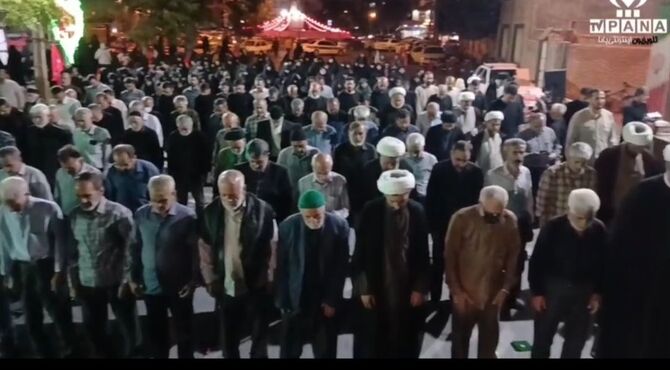 طنین استغاثه به موعود در میدان فاضل گروسی
