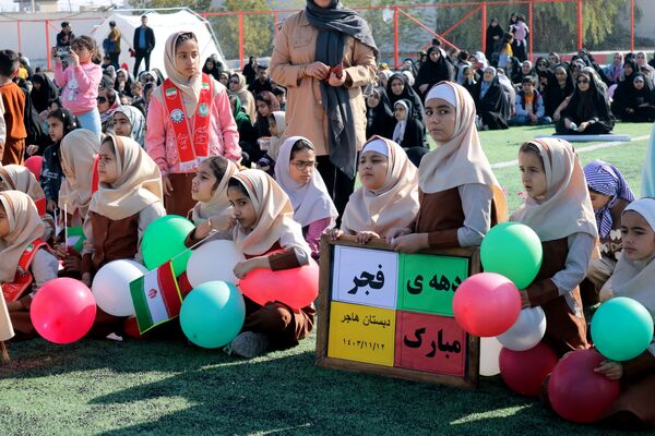 دهه فجر، سرآغاز بازگشت باشکوه بزرگ مرد تاریخ