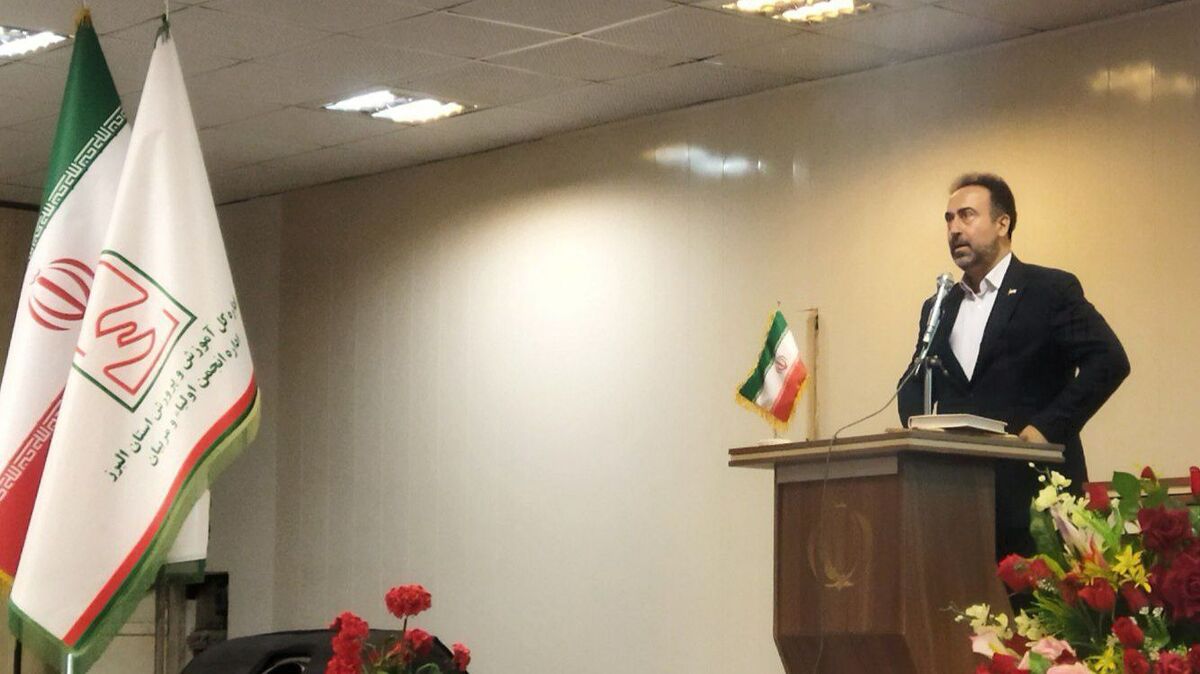 خانواده و مدرسه دو بال تربیت دانش‌آموز هستند