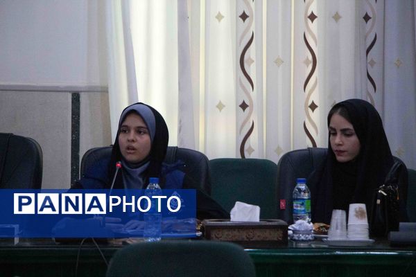 نشست‌خبری مدیرکل آموزش و پرورش استان یزد