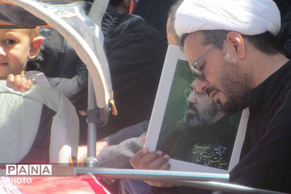 جاماندگان از قافله عشق؛ راهپیمایی اربعین حسینی در اسفراین 