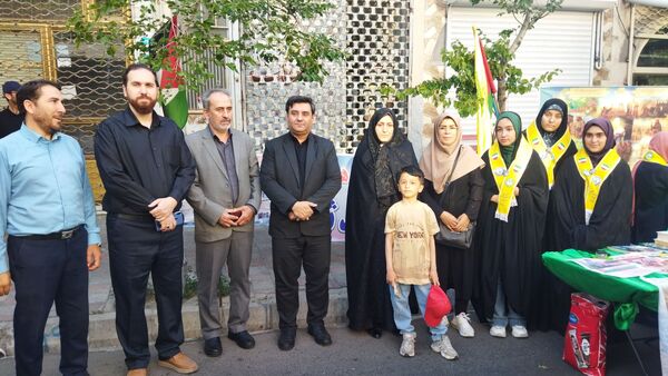 جشن وحدت و ولایت با حضور پرشور دانش‌آموزان اسکو