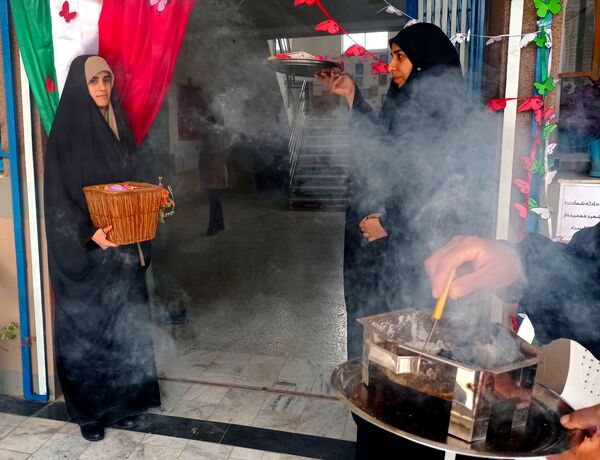 شروع سال تحصیلی جدید در دبیرستان یاران امام گلوگاه 