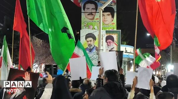  تجمع باشکوه مردم سرخس در راه حفظ ارزش‌ها