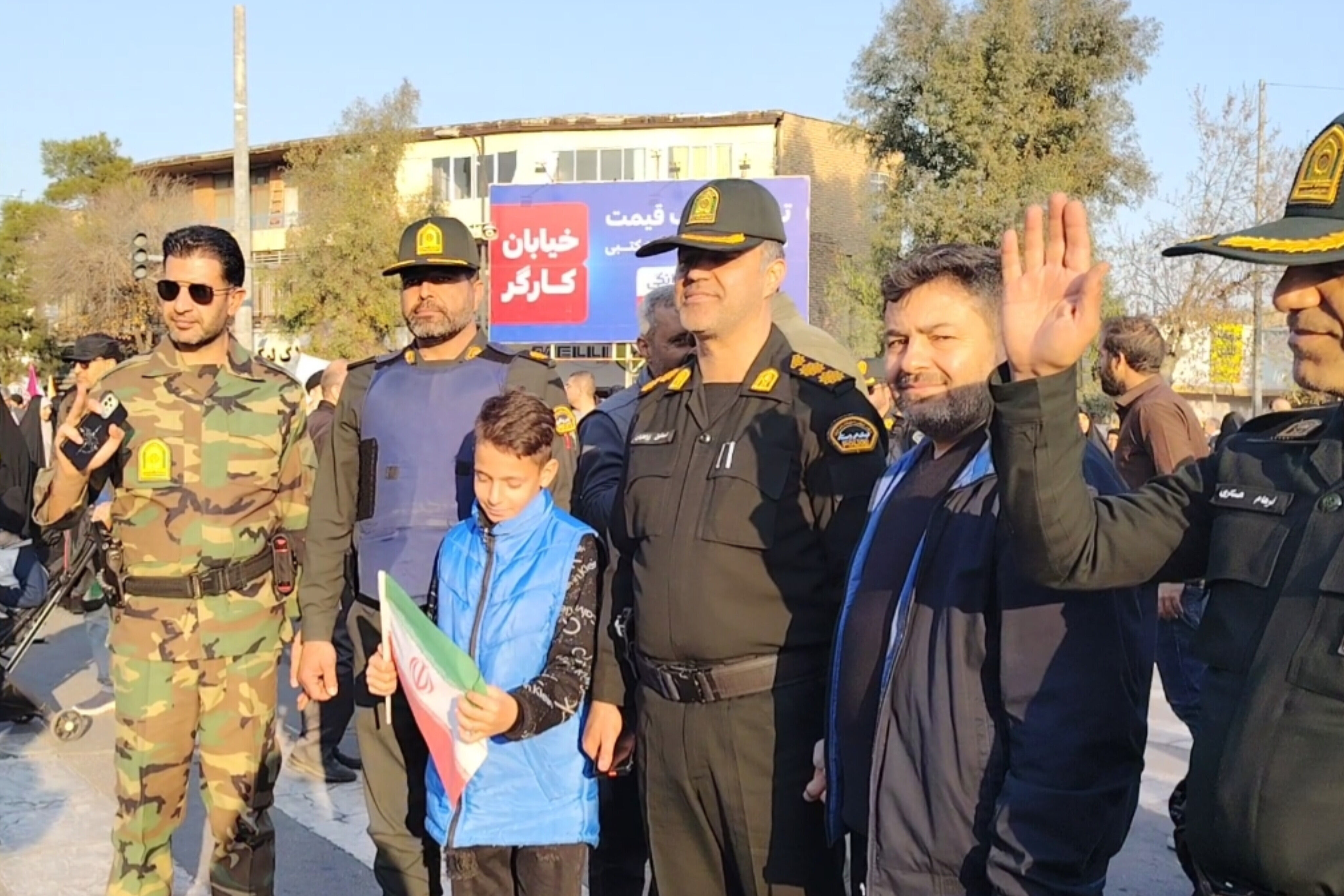 حضور پرشور شیرازی‌ها در محکومیت حوادث تروریستی اخیر