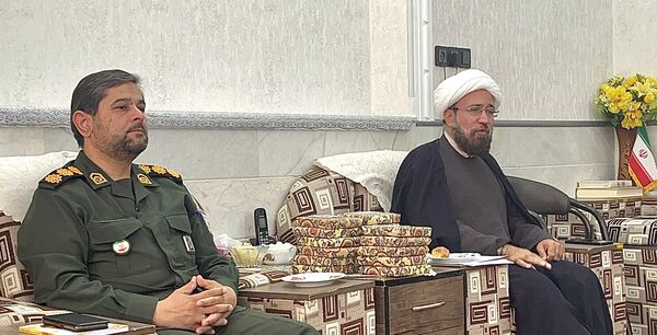 تجلیل از مربیان طرح امین و نخبه‌های علمی‌ و فرهنگی در اشکذر