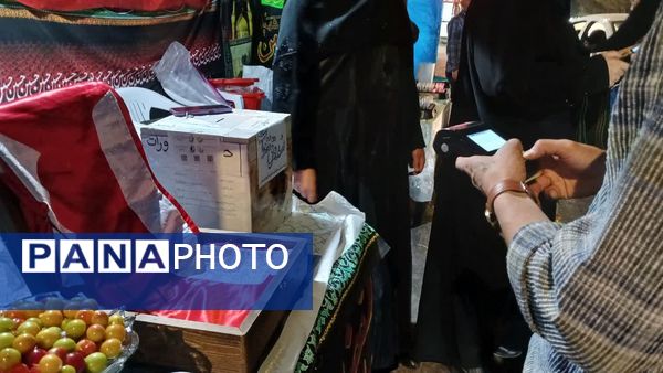 خدمات‌رسانی موکب‌های یاسوج به عزاداران حسینی در معابر و مساجد شهر