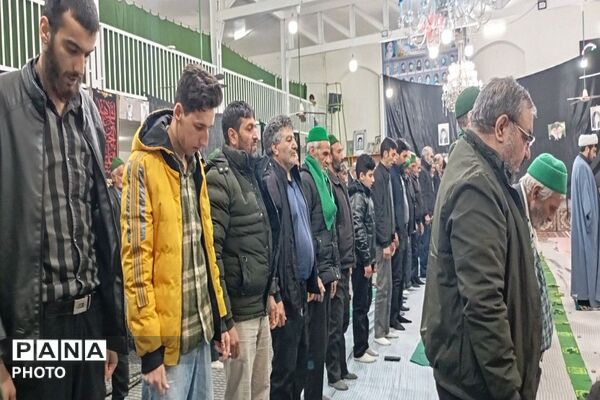 ضیافت افطاری همراه با نماز جماعت مغرب و عشاء در مسجد جامع شهر بار 