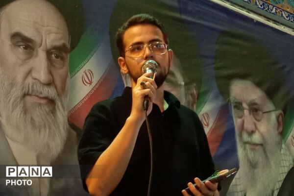 شور و حماسه مردمی در شهرستان قرچک در صدو هفتین شب از تجمعات مردمی