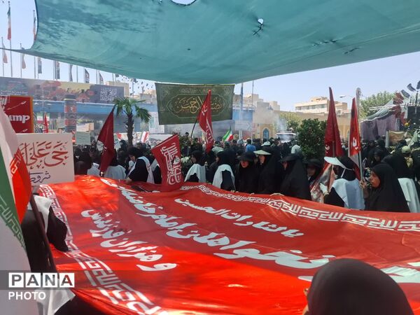 راهپیمایی جاماندگان اربعین در تهران 