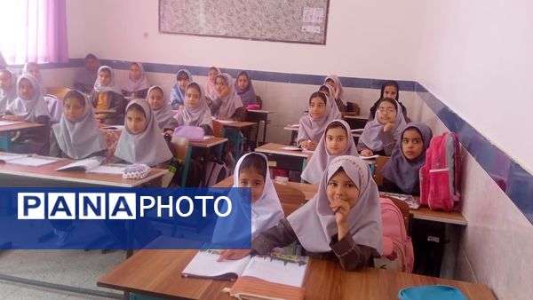 مراسم آغاز سال تحصیلی جدید در دبستان شهید نجفی فدافن 