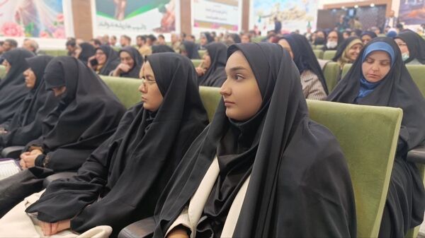 افتتاح سالن اجتماعات شهید احسان قد بیگی اردوگاه فرهنگی و تربیتی امیرکبیر (باغک شازند)