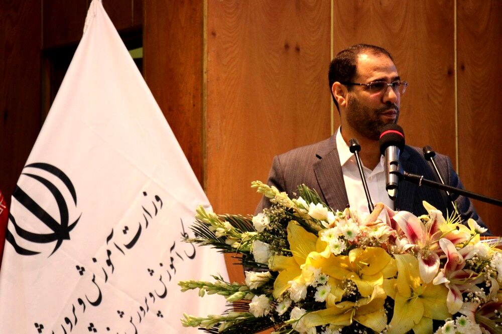 حفظ نظارت و شان سیاست‌گذاری آموزش و پرورش در سند تحول مورد توجه قرار گرفته است