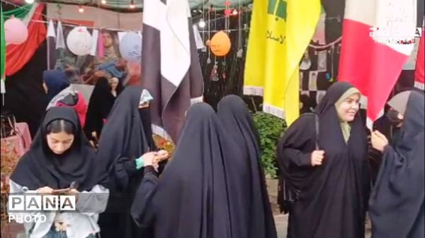 طلوع ایرانِ امام‌ رضایی در جشن دختران انقلابی