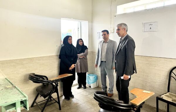 بازدید مدیر آموزش و پرورش کاشمر از مدارس این شهر