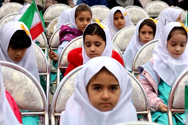 جشن شکوفه‌ها در آذربایجان غربی
