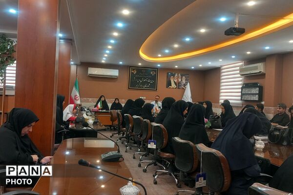  هم‌اندیشی مربیان پرورشی رباط‌کریم 