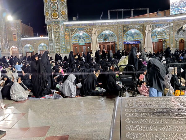مراسم نخستین شب قدر در حرم حضرت معصومه(س)
