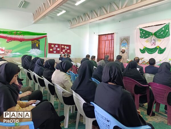 طنین قرآن، عترت و نماز در مشهدمرغاب