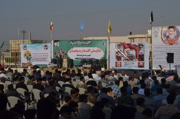 بستک میزبان نمایش اقتدار بسیجیان 