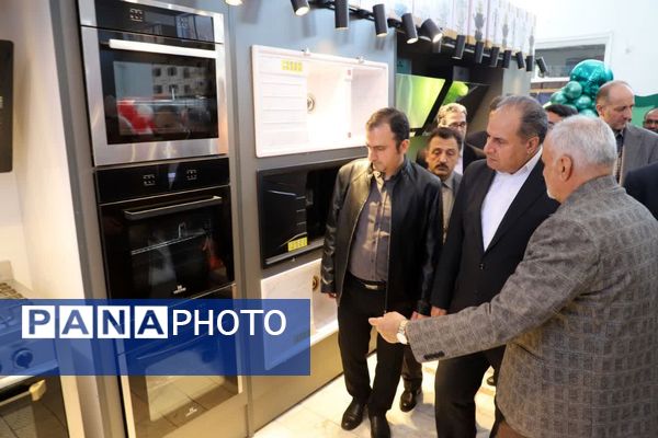 افتتاح نمایشگاه لوازم خانگی سازمان دانش‌آموزی آذربایجان شرقی 