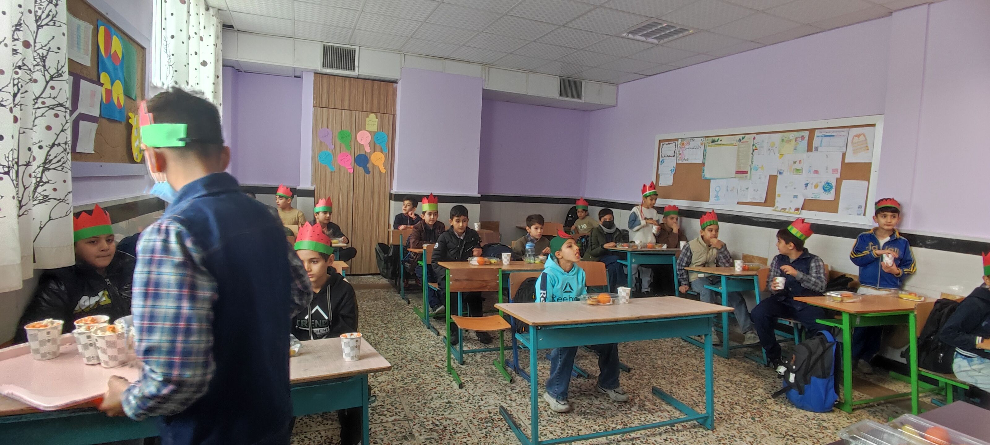 جشن یلدایی در مدرسه شهدای فرهنگی شهرستان شیروان