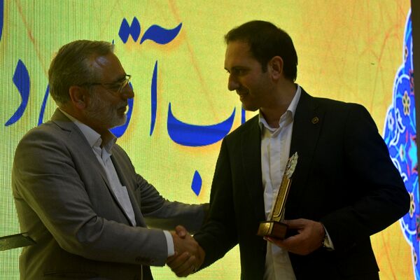 آیین بزرگداشت روز معلم ویژه معلمان و فرهنگیان ناحیه۲ بهارستان