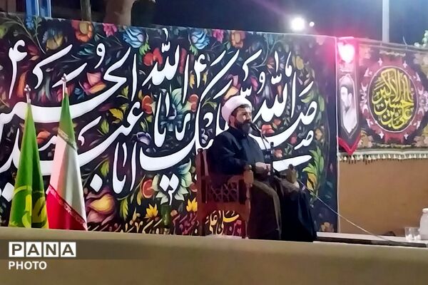 گردهمایی شبانه در محله ۱۳ آبان شهرری 