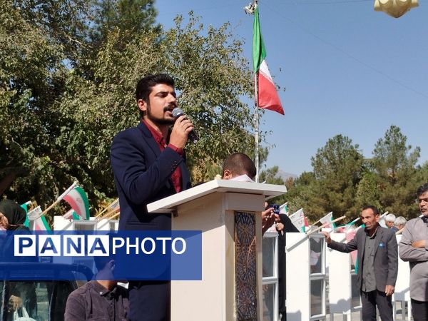 راهپیمایی جمعه خشم باحضور جمعی مردم ولایت مدار ترشیزکهن در کاشمر 