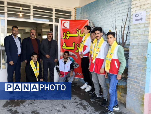 هنرستان کار و دانش رهبری میزبان مانور نمادین زلزله شد