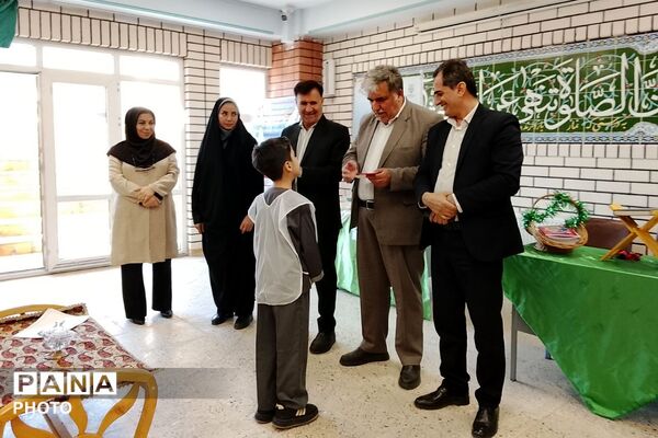 گرامیداشت هفته سلامت در مدرسه سعدی چهاردانگه