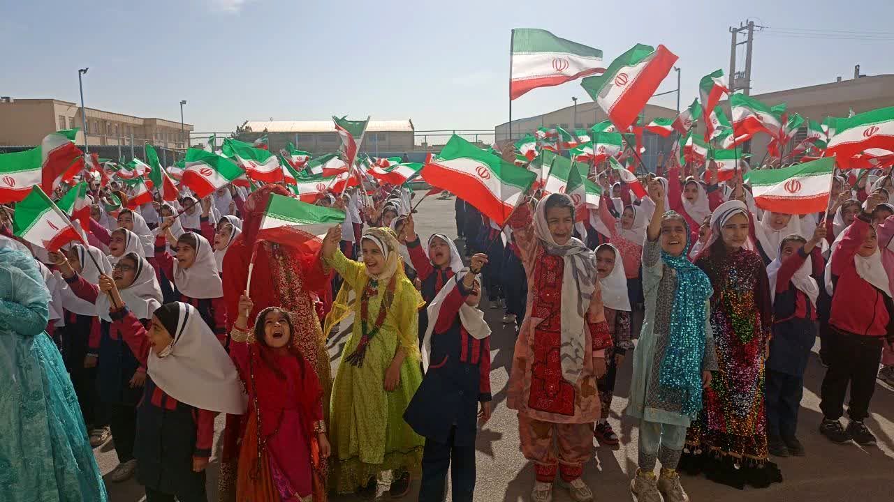 افتتاحیه طرح «ایرانمون» در دبستان سید کاظم حسینی