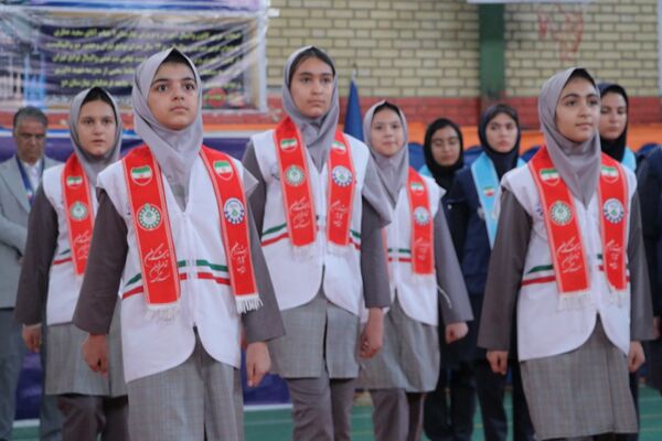 همایش «یاوران انقلاب» در بهارستان‌دو