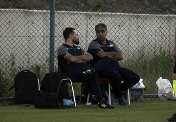 توضیحات پزشک استقلال درباره یامگا: قواعد فوتبال حرفه‌ای با کسی تعارف ندارد