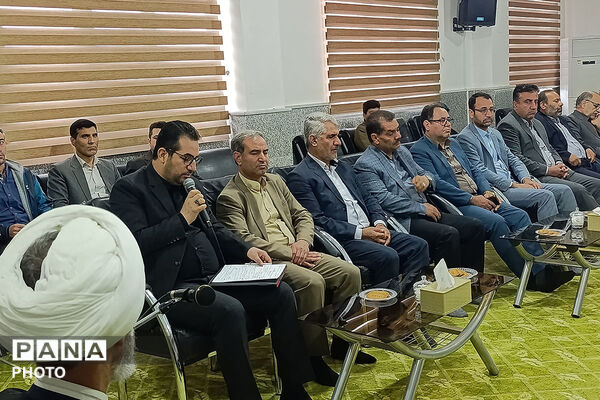 دیدار نماینده ولی فقه با کارکنان آموزش پرورش خراسان شمالی به مناسبت هفته معلم 