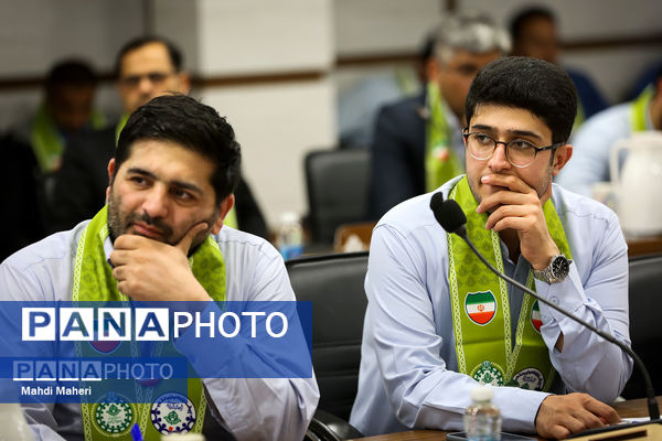 دوره آموزشی تربیت مدرس پیرامید و نظم گروهی