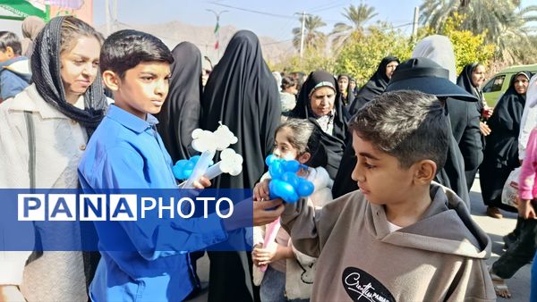 برپایی موکب  توسط هیات دانش‌آموزی و پیشتازان آموزشگاه شهید منصور عامری 