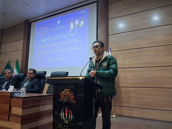 نشست کنشگران فرهنگی ،اجتماعی و سیاسی شهرستان کاشمر کاشمر