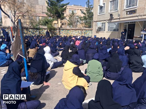 تقدیر از برگزیدگان هفتگی در کوثر نور