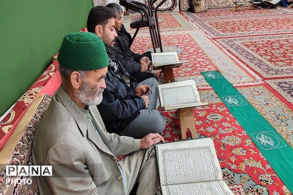 سفره های ساده افطاری در شهر بار نیشابور