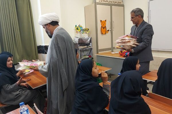 آیین بهره برداری از مدرسه شهدای پالایشگاه تهران در کهریزک 