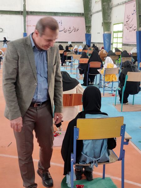 بازدید مدیر آموزش و پرورش سملقان از آزمون های ورودی مدارس تیزهوشان