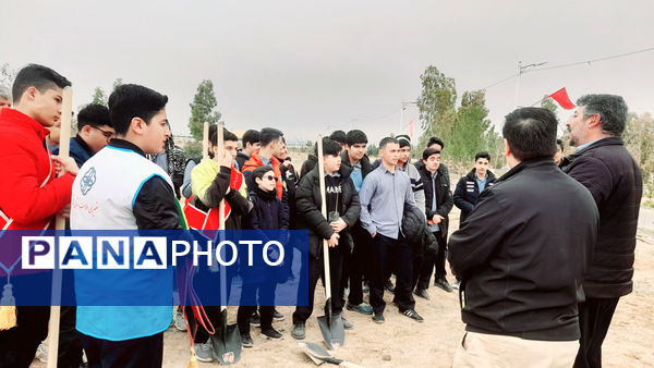 آیین گرامیداشت هفته منابع طبیعی در قم