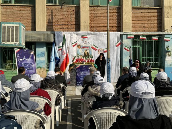 زنگ انقلاب در منطقه ۱۶