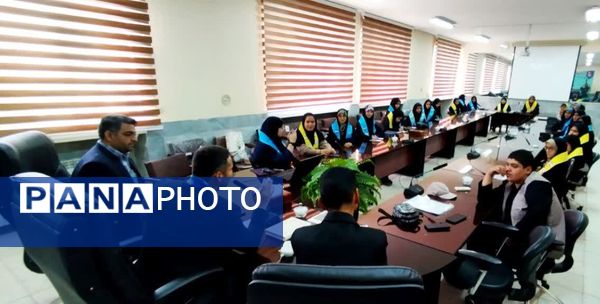 نشست هم‌ اندیشی دانش‌آموز خبرنگاران پانا در شهرستان کلات