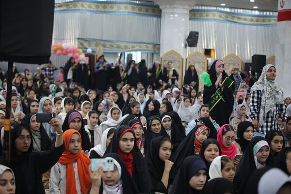 جشن دهه کرامت در مصلی باقرشهر 