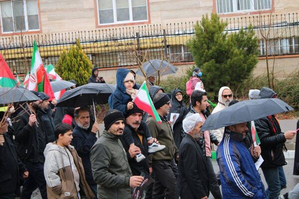 حضور حماسی مردم شهرستان پردیس در راهپیمایی روز قدس با وجود بارندگی