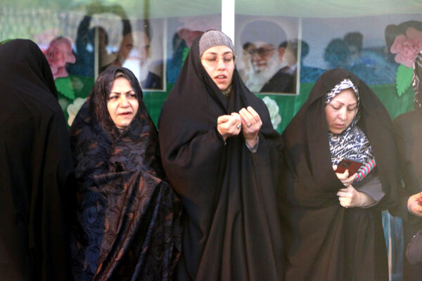 آیین تحویل سال نو در یادمان کوه خضر نبی قم