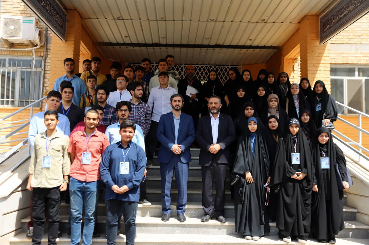 دانش‌آموزان همیاران فرماندار، سفیران آگاهیِ موفقیت ایران و موجی در برابر بدخواهان ایران هستند