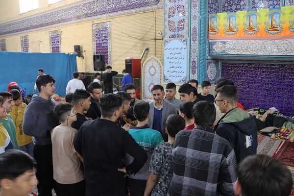 اعتکاف دانش‌آموزی در ناحیه یک بهارستان